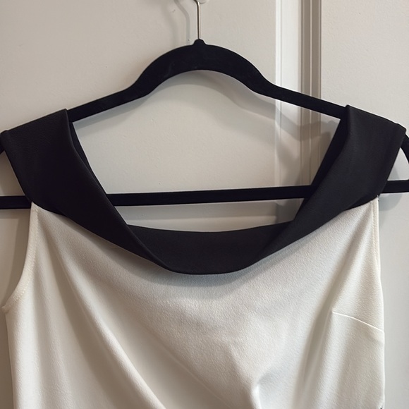 Dress - Picture 3 of 6